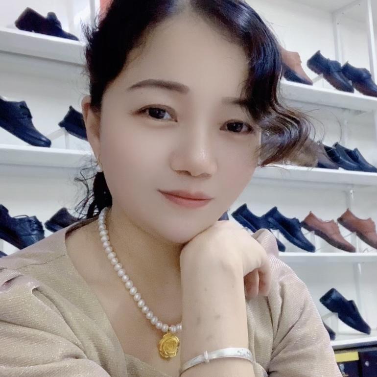 诚信鞋业＊