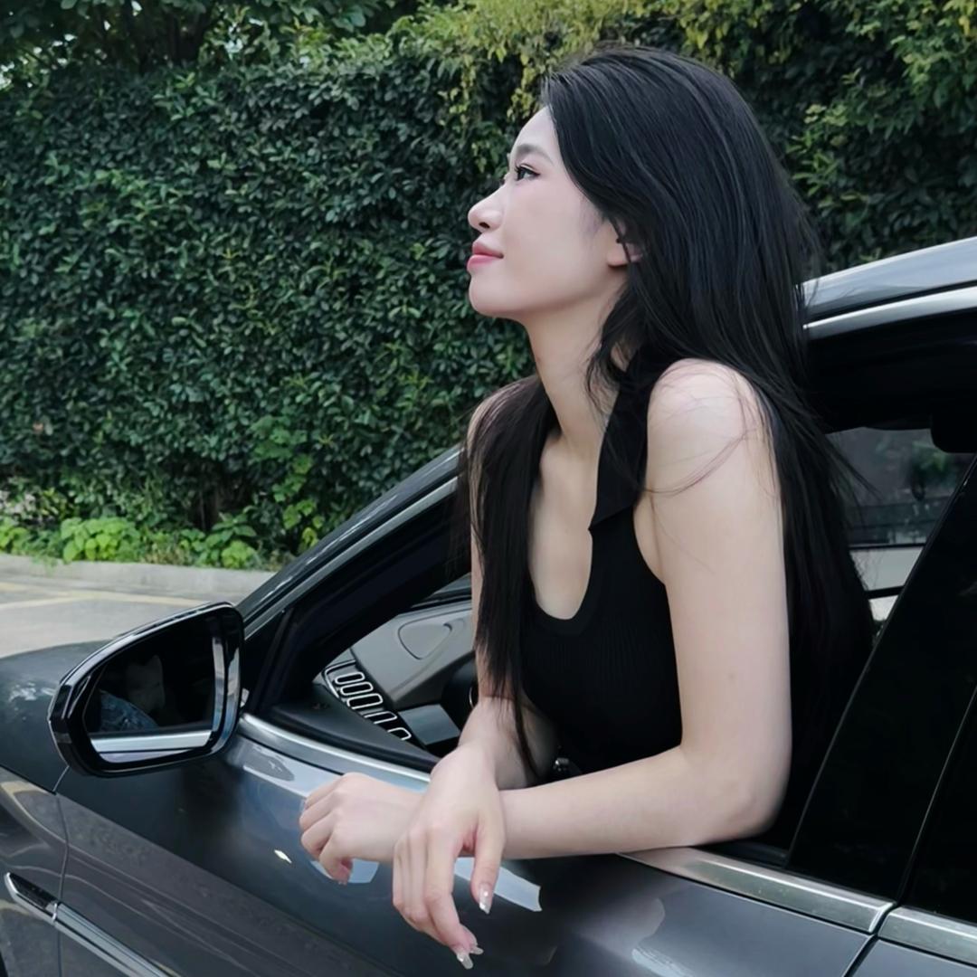 小胡还没睡