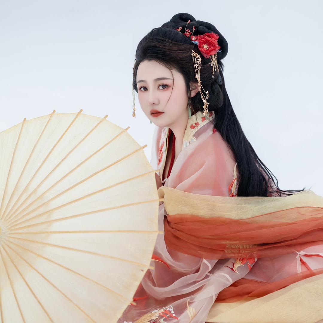 是灿灿呀