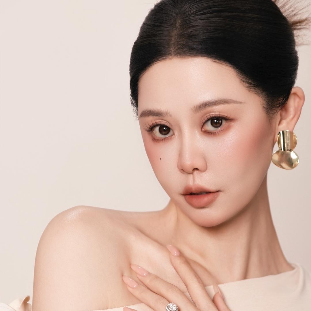 陆倾淼