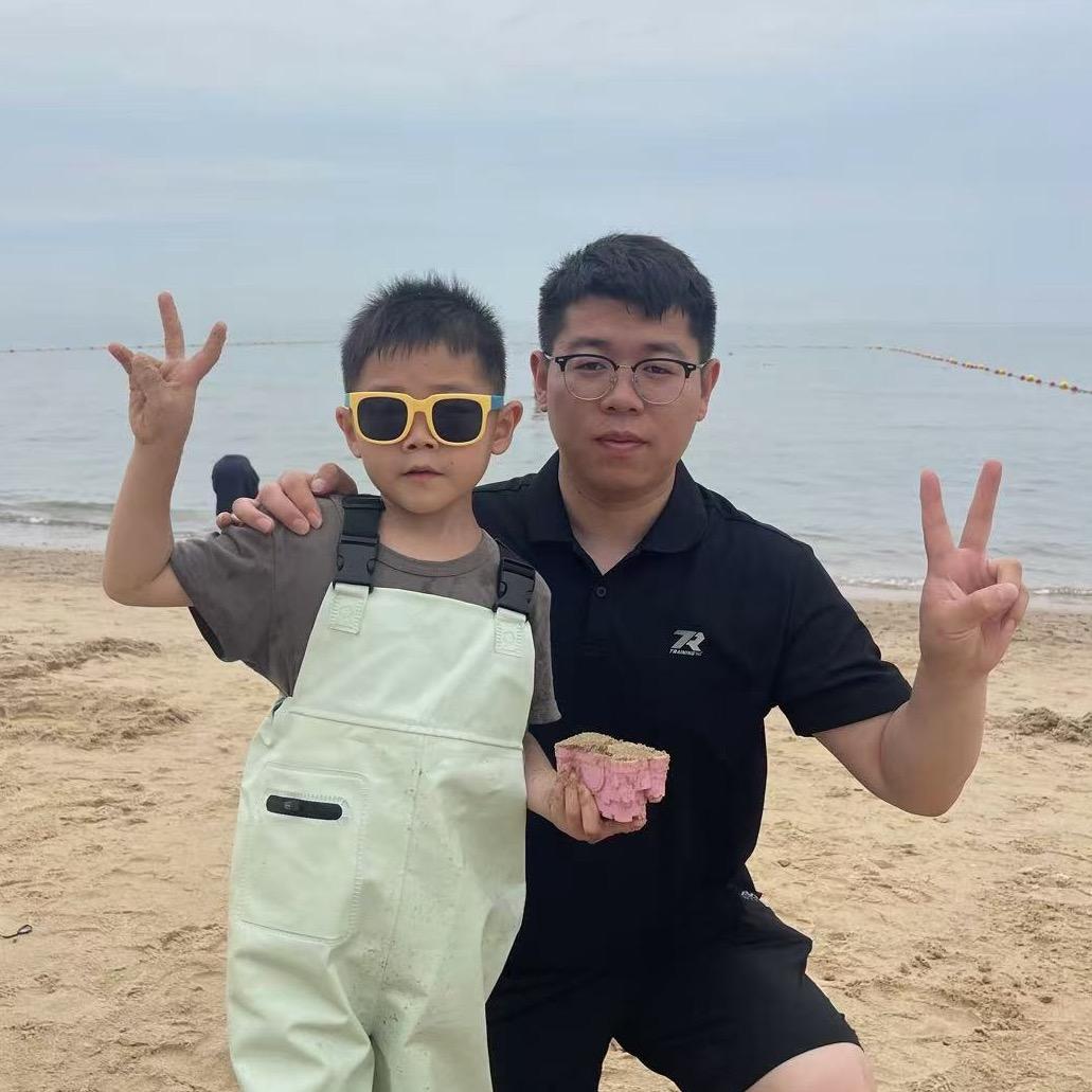 西安房产尹英博