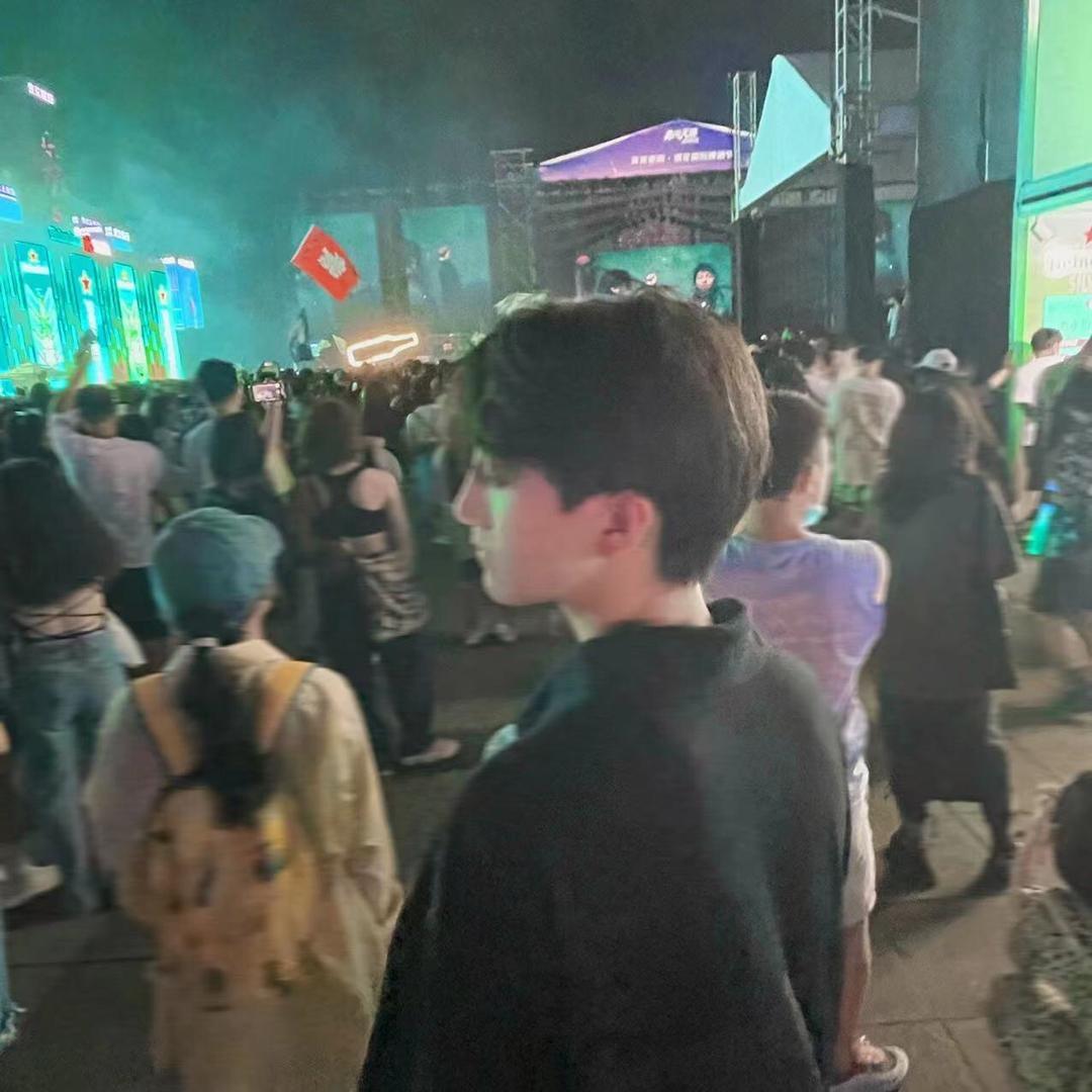 明月清风我