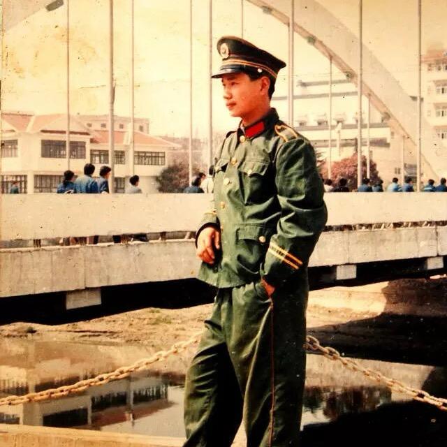 周小义