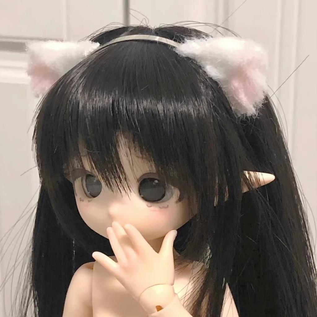 则卷阿拉蕾