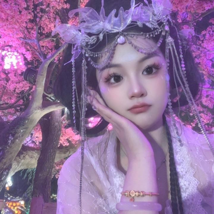 界首迪信通曹梦丹