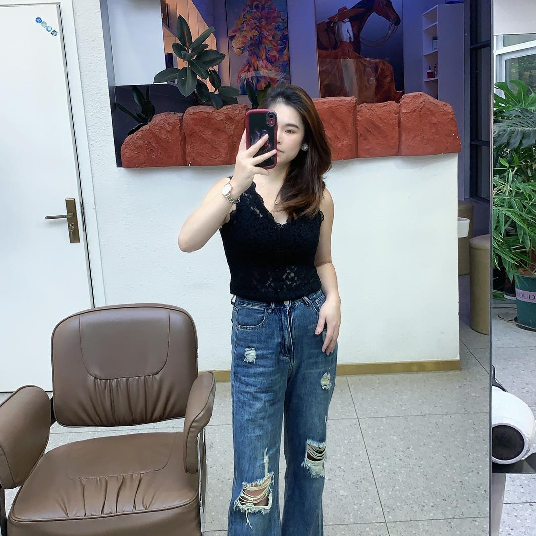 贵族护肤造型美媚