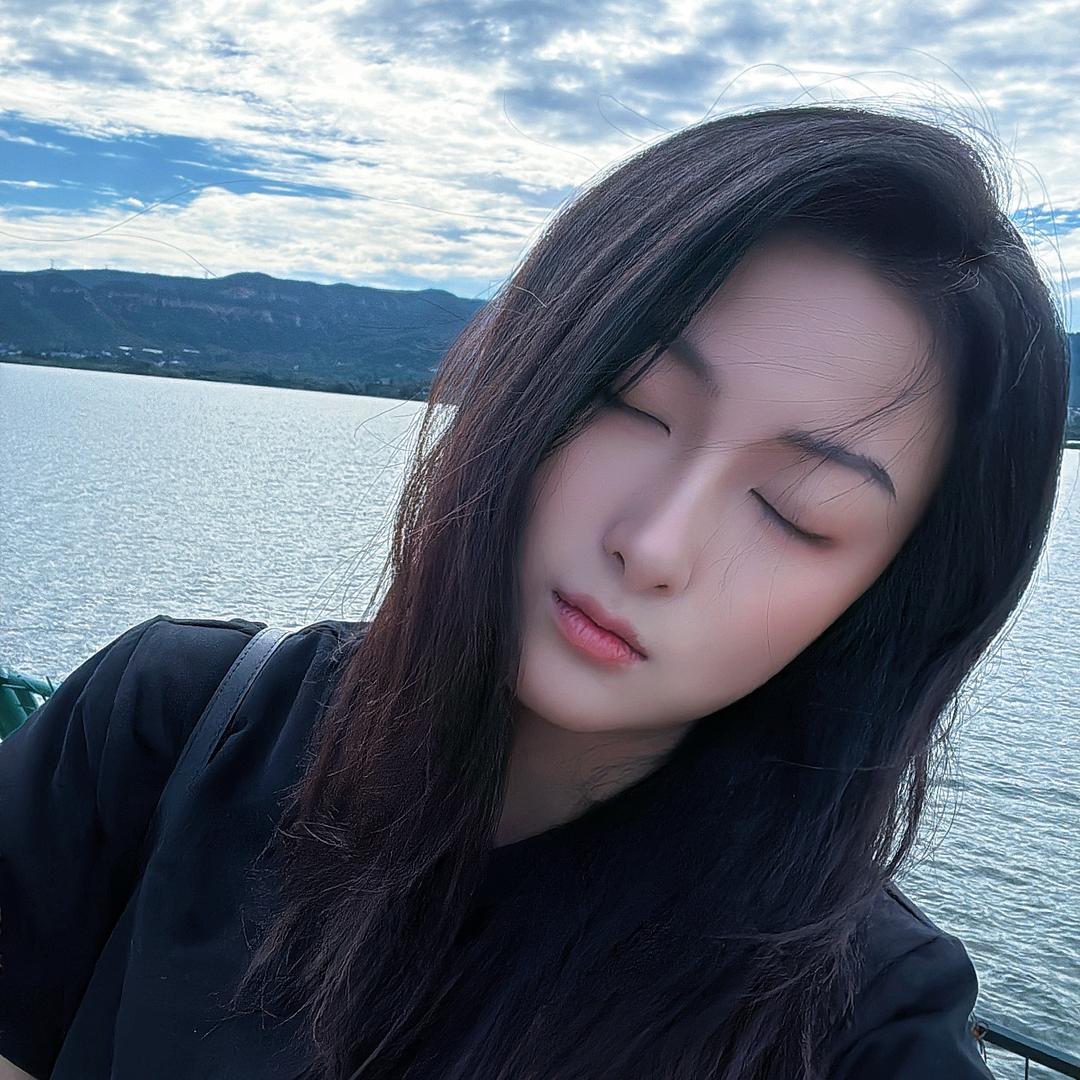 槑槑不呆👻