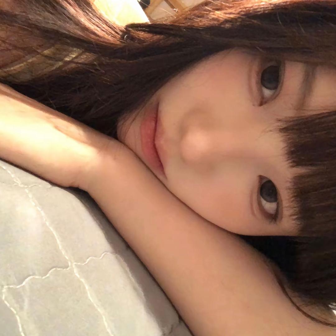 77q