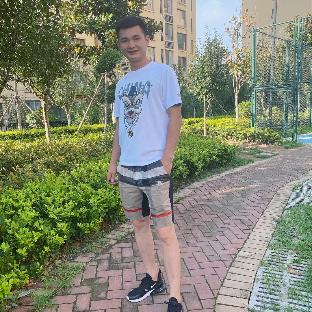 晓宾发动机电机拆解