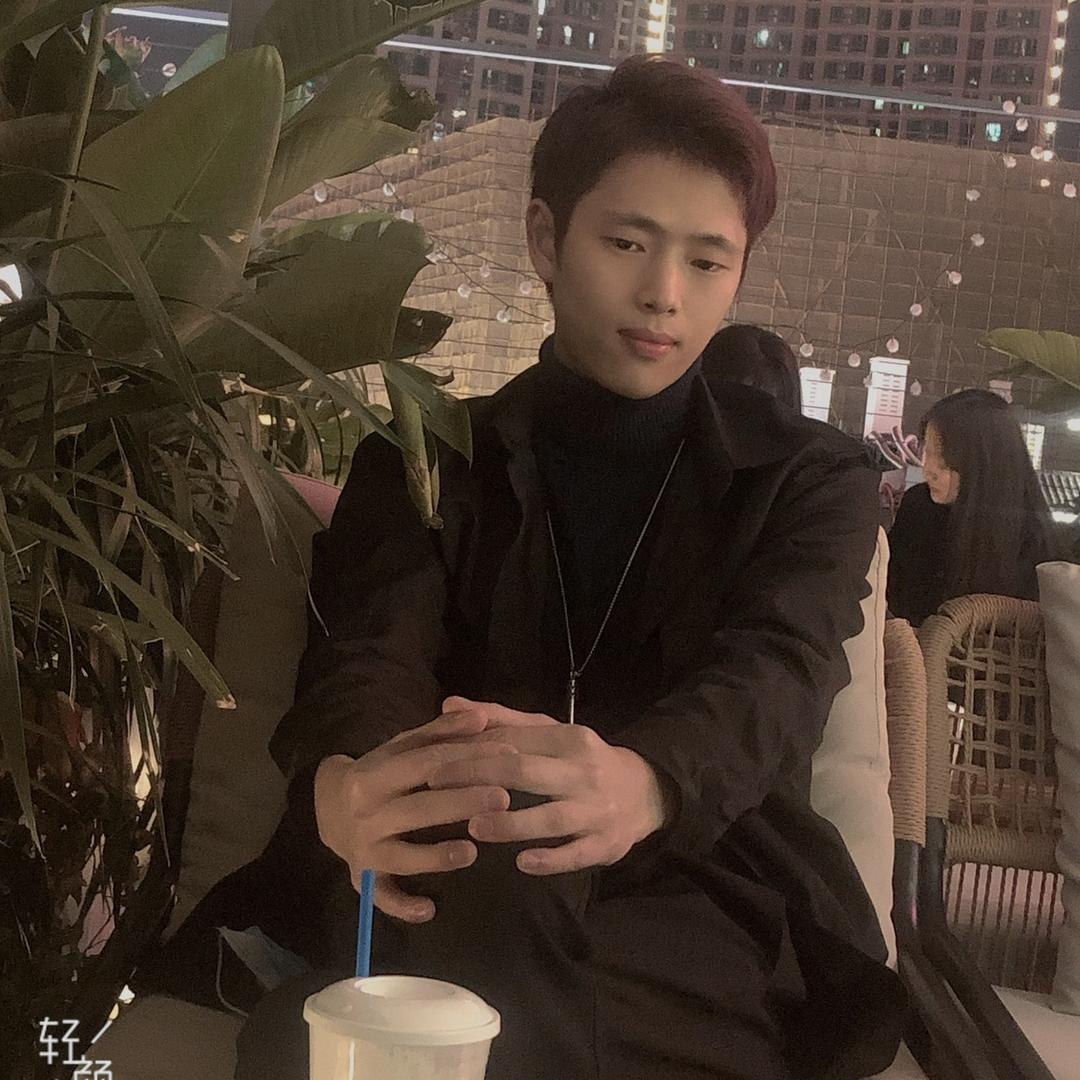 小Y
