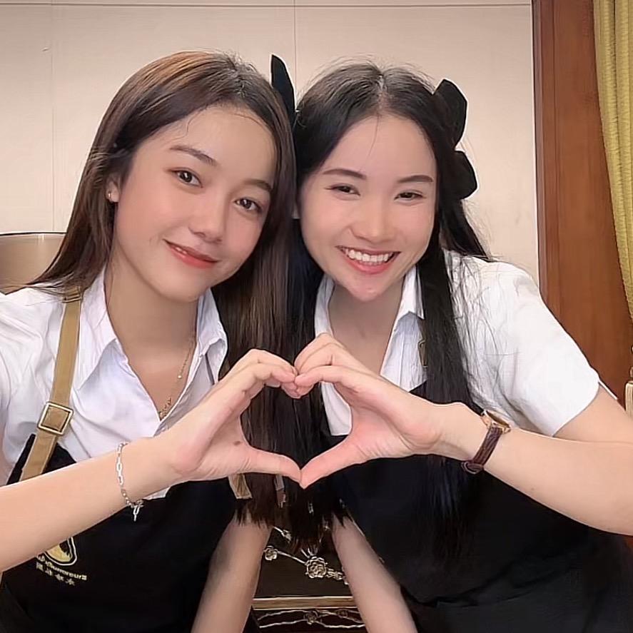 永珍姑娘🇱🇦