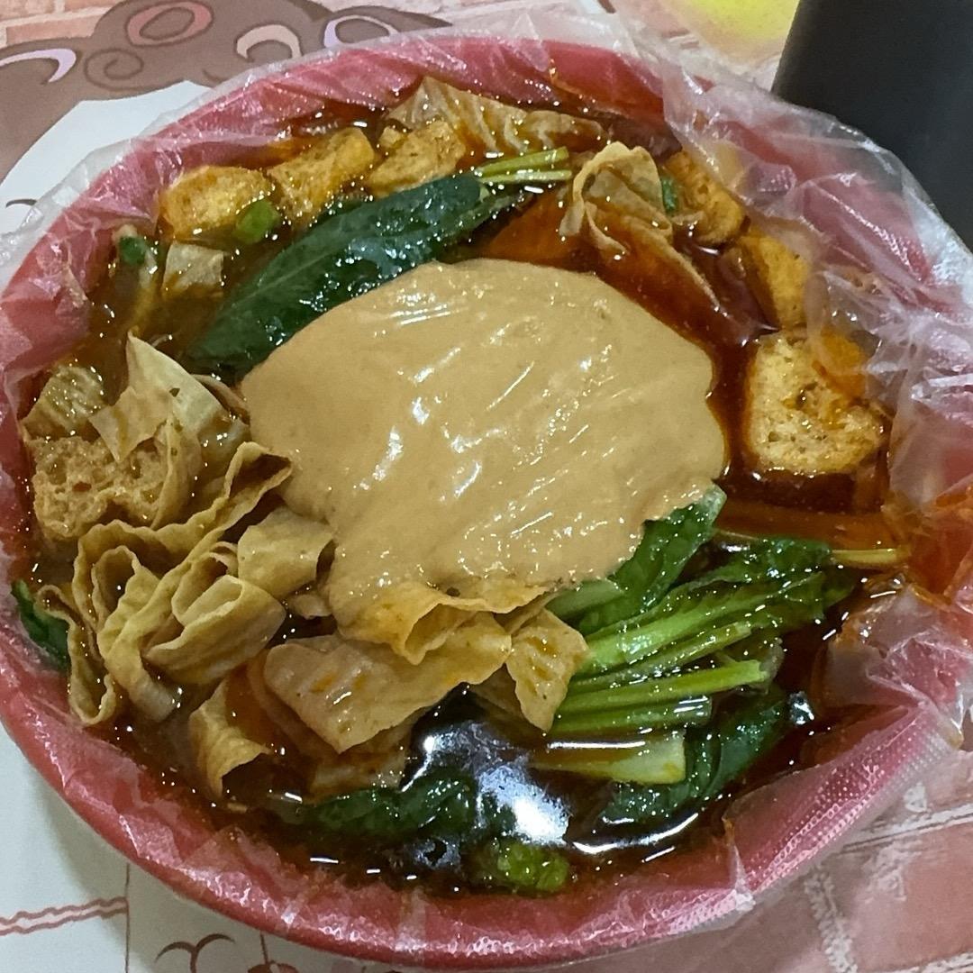 和烊烊荡秋千