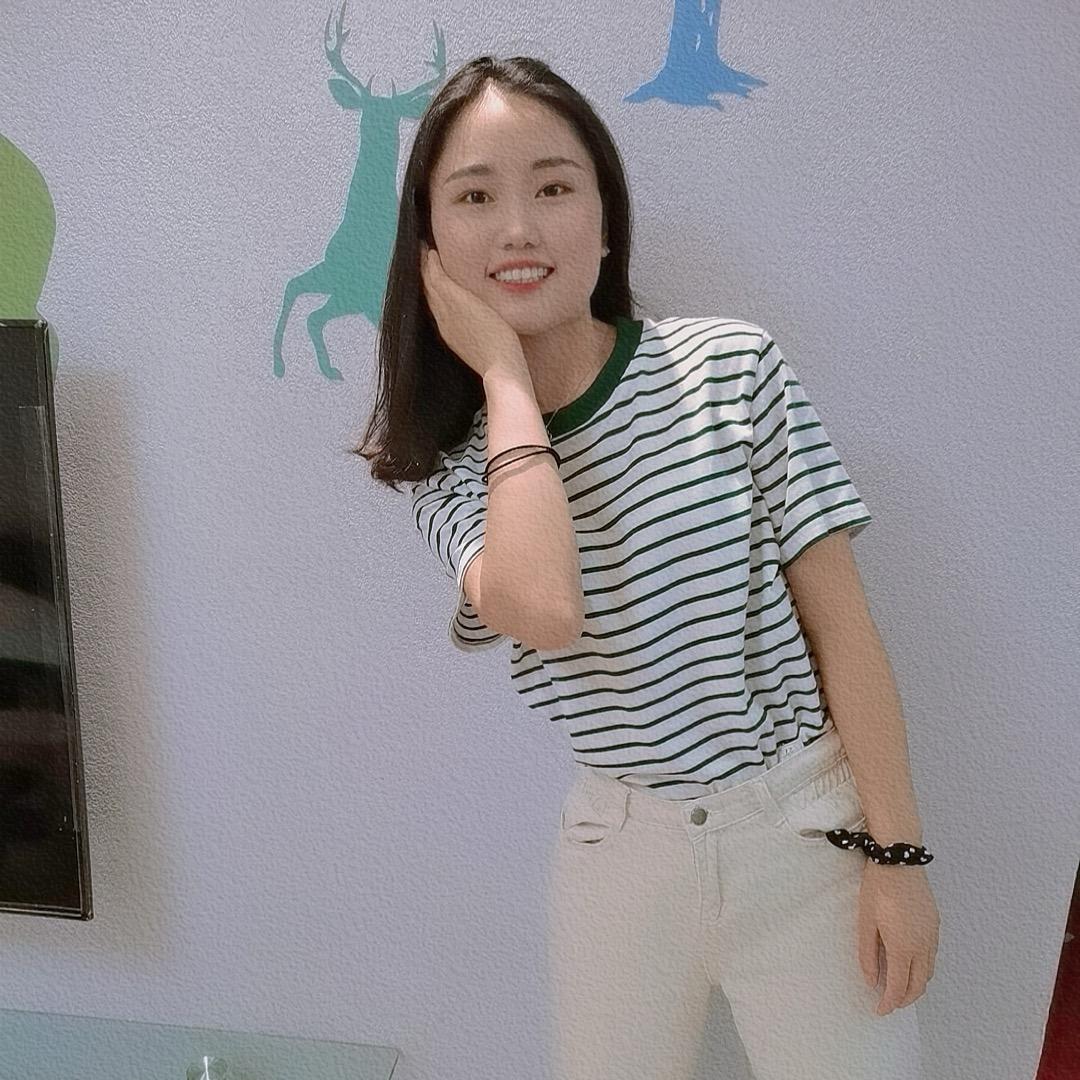 贵阳云岩三桥小李妹汽车改装贴膜