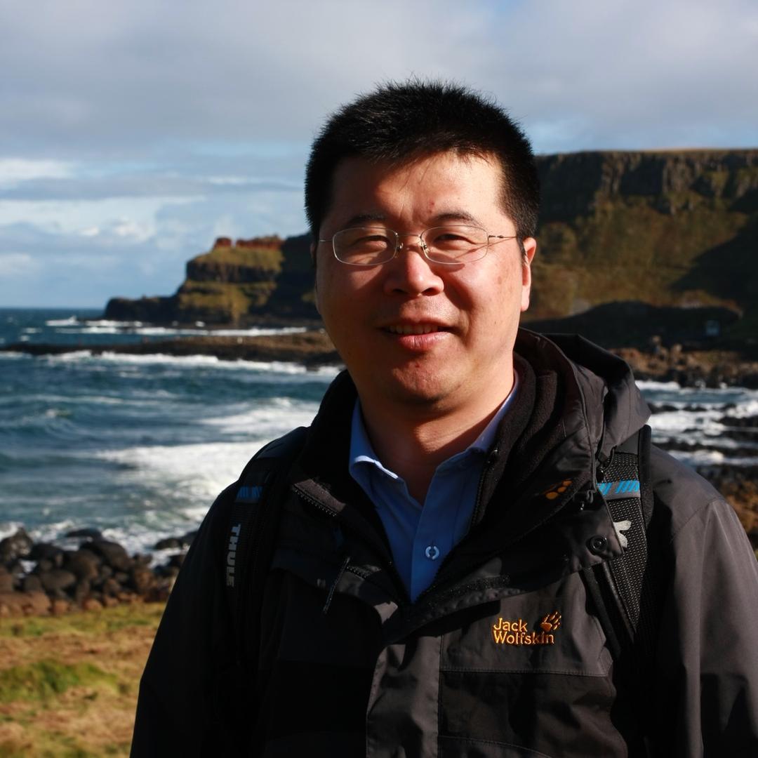 在加拿大搬砖的老厮张