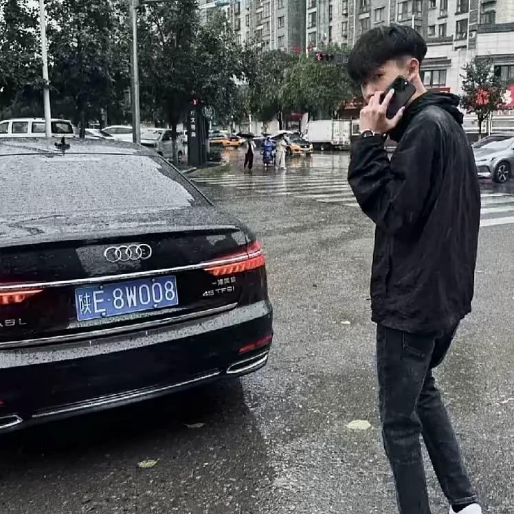 混 情.🦚