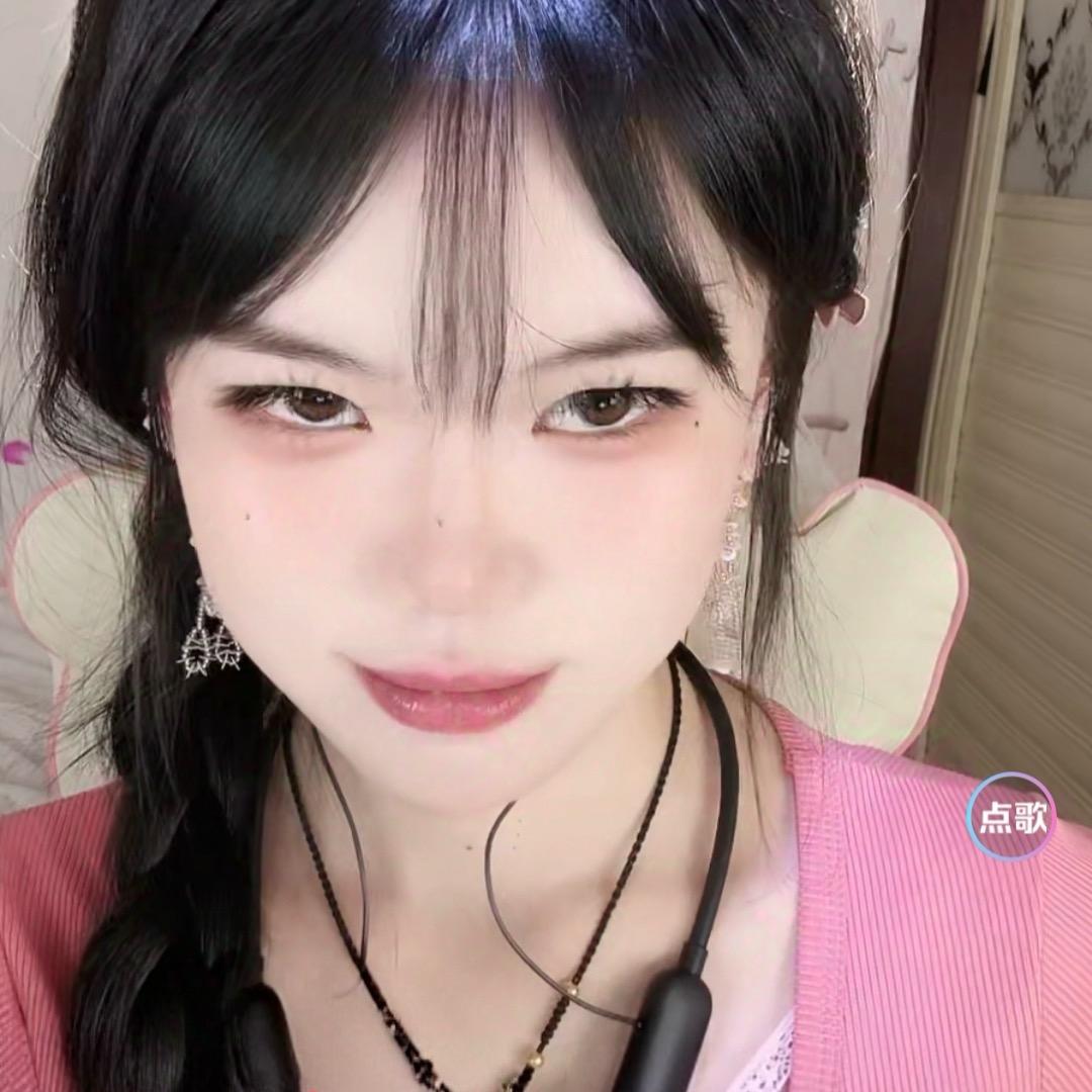 是小燕子吖