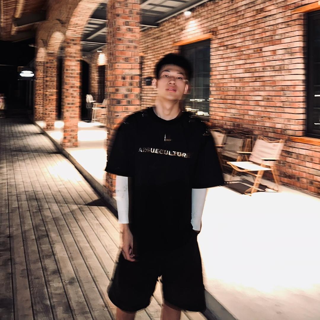 嘉铭