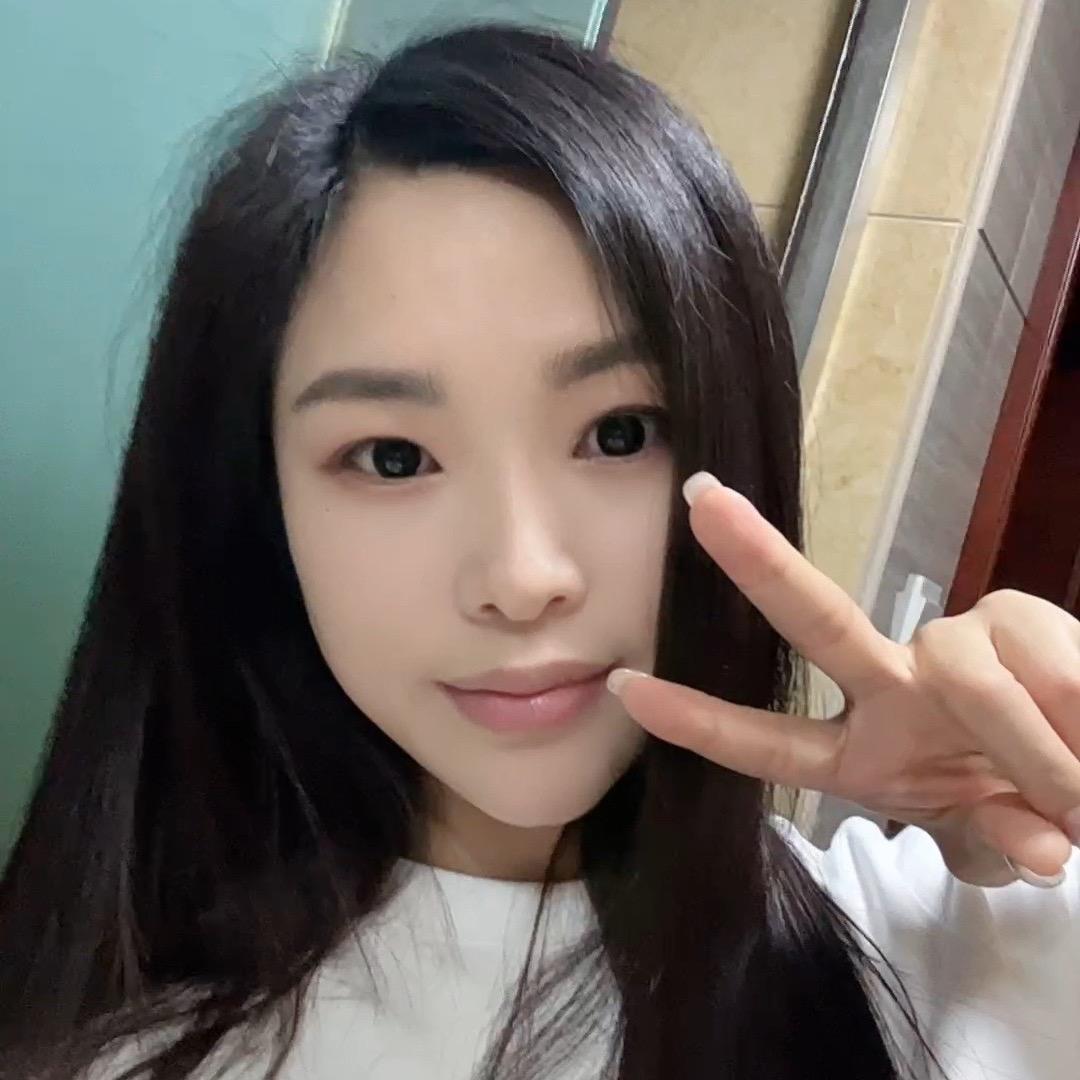 楠楠妈💋💄