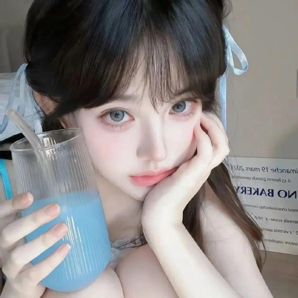 小七吃不饱