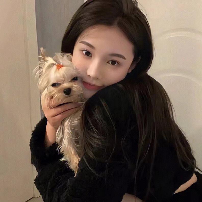妮妮今天穿什么