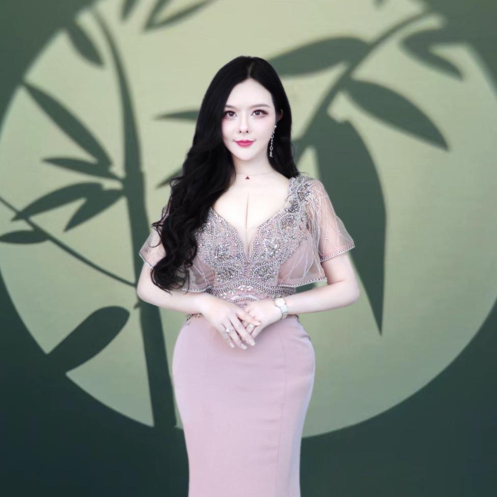 画家关琪