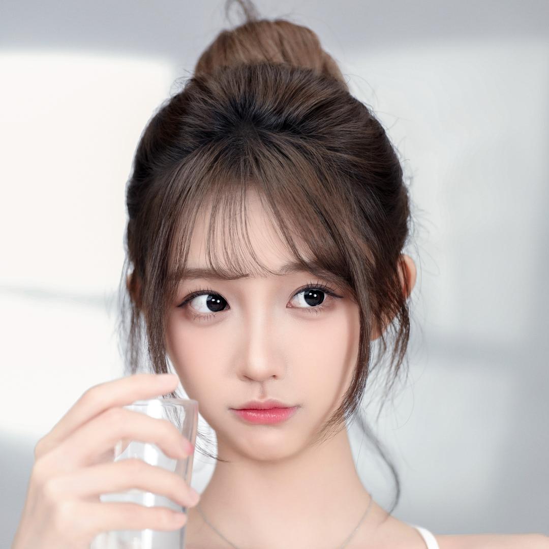 张雅倩的小跟班⁴⁷³²