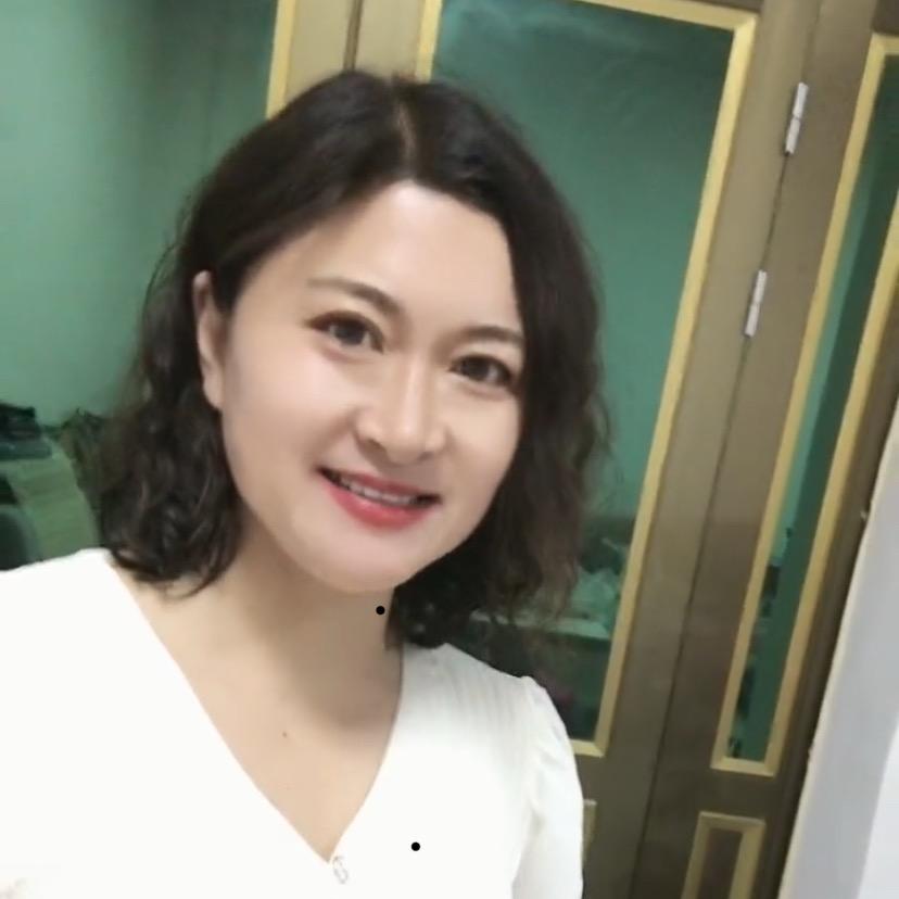 英子