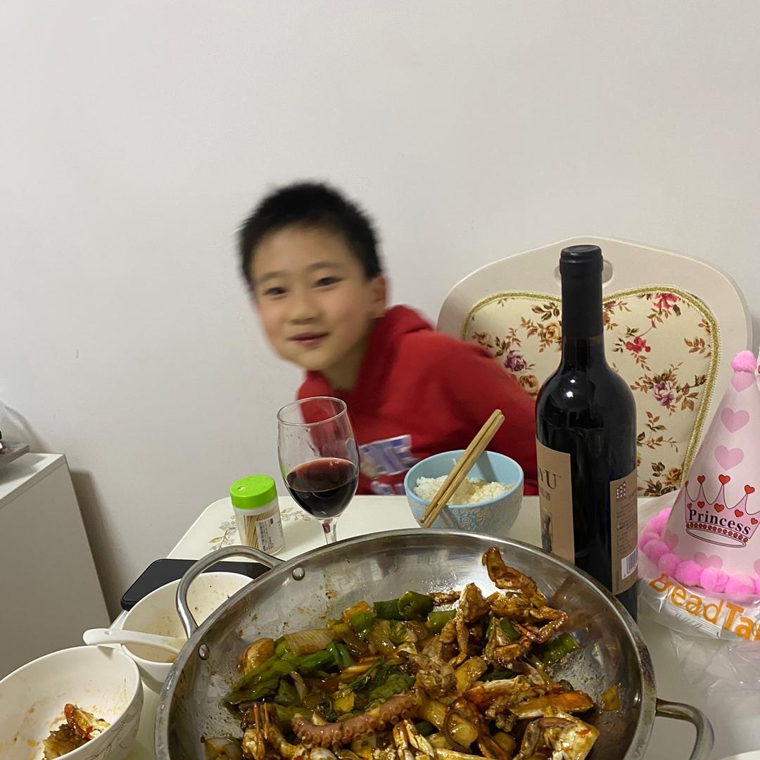 赶路人🚶‍➡️……