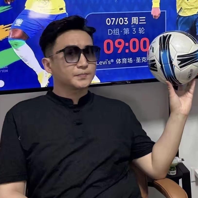 堡哥侃球（直播）