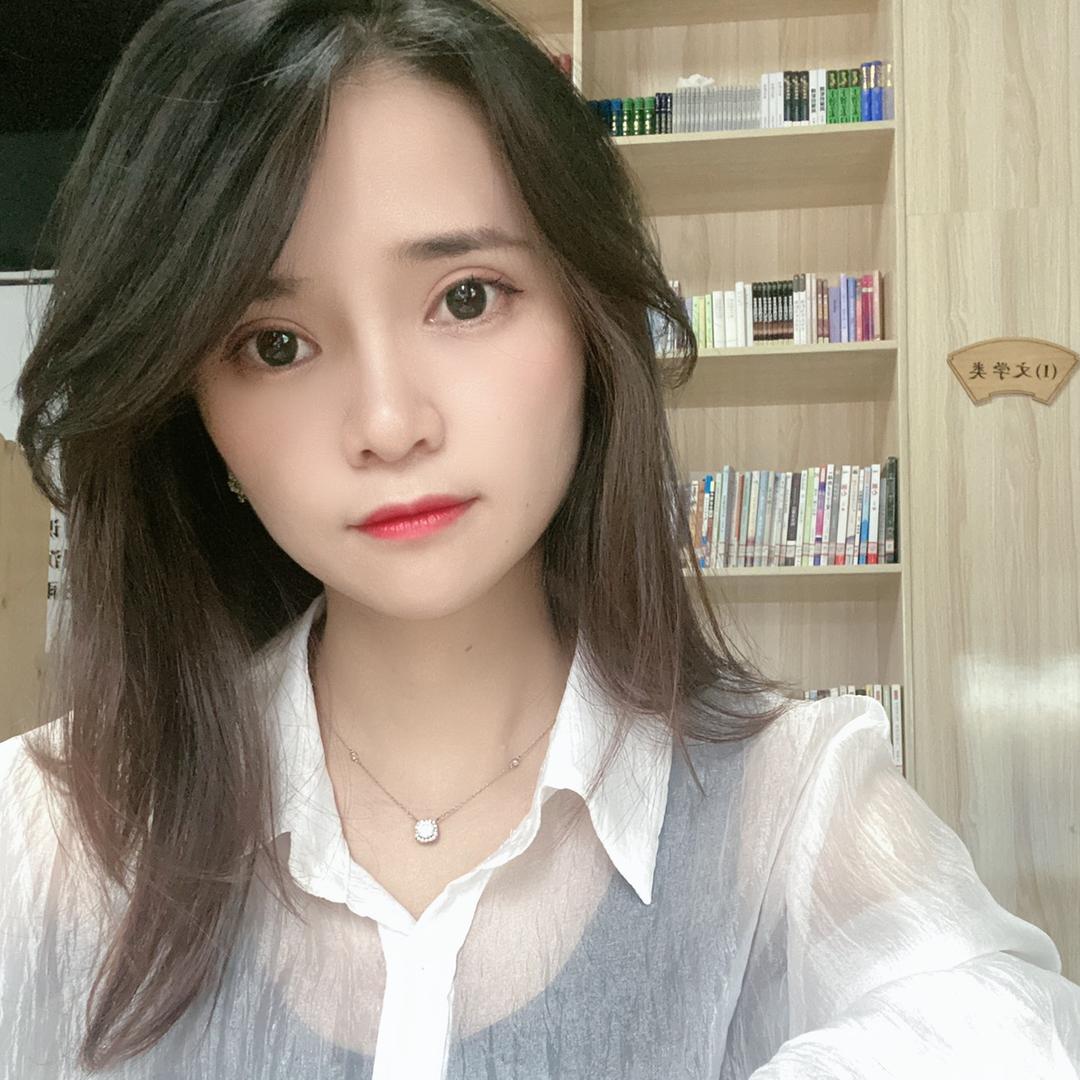 七七探店👸