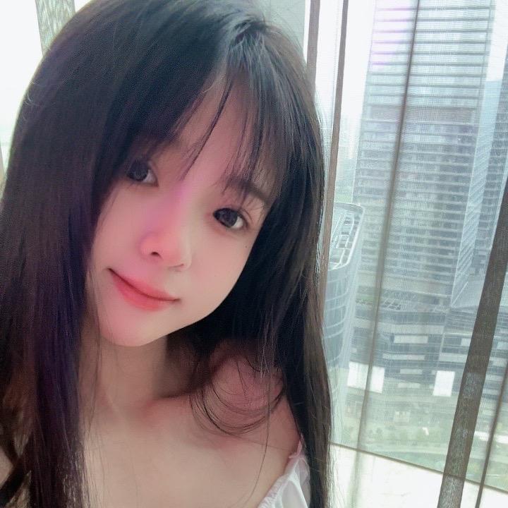 小雨吃饱饱