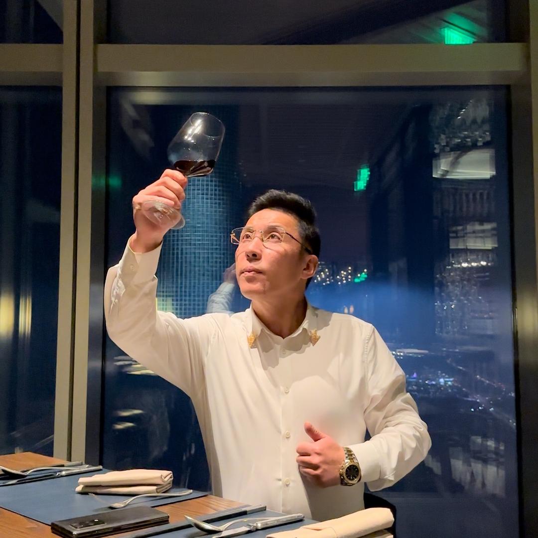 泽谦（一个人生活）