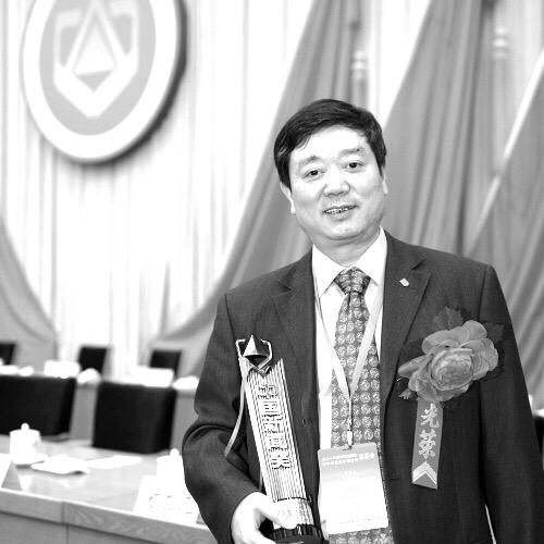 杨青平