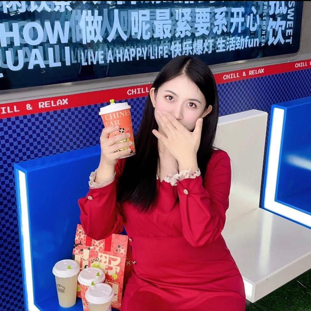 洁洁小吃货