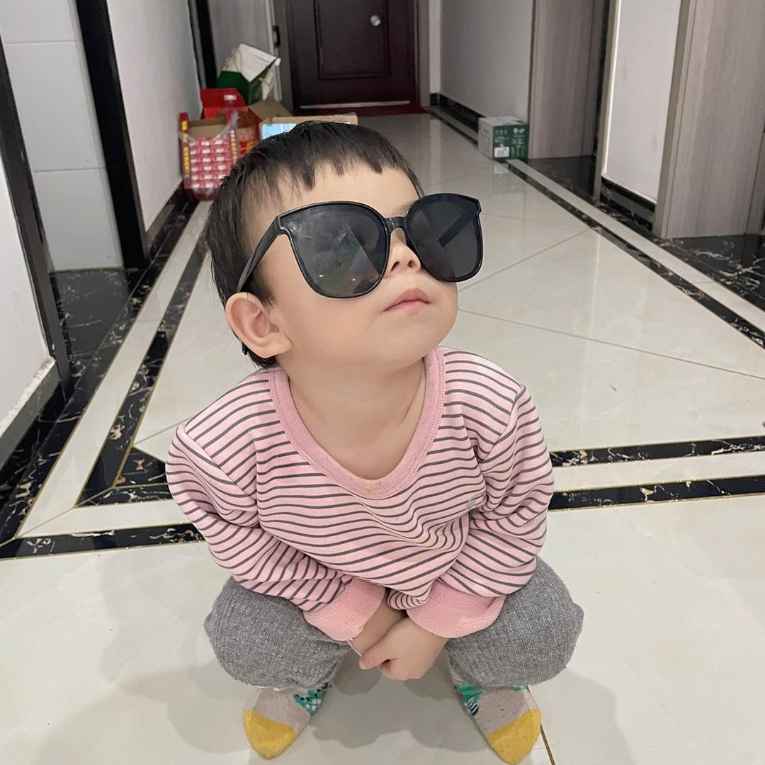 vivian