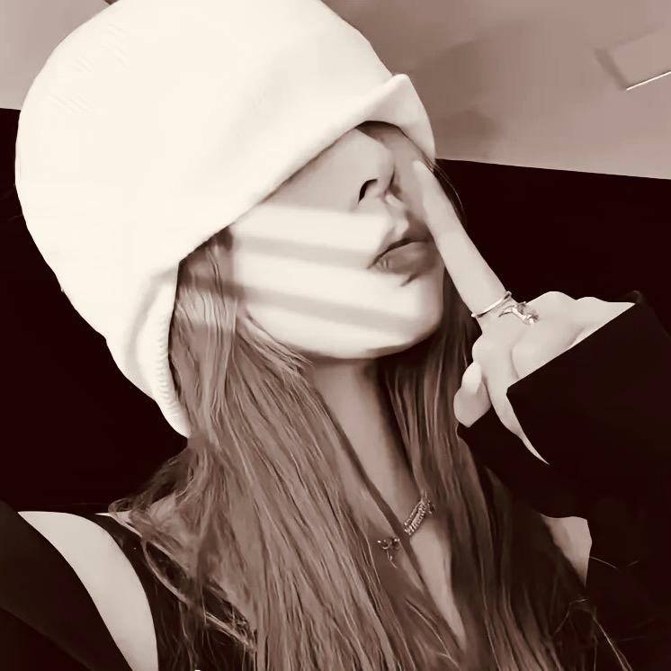 🦋𝓝𝓾𝔂𝓸𝓪𝓱