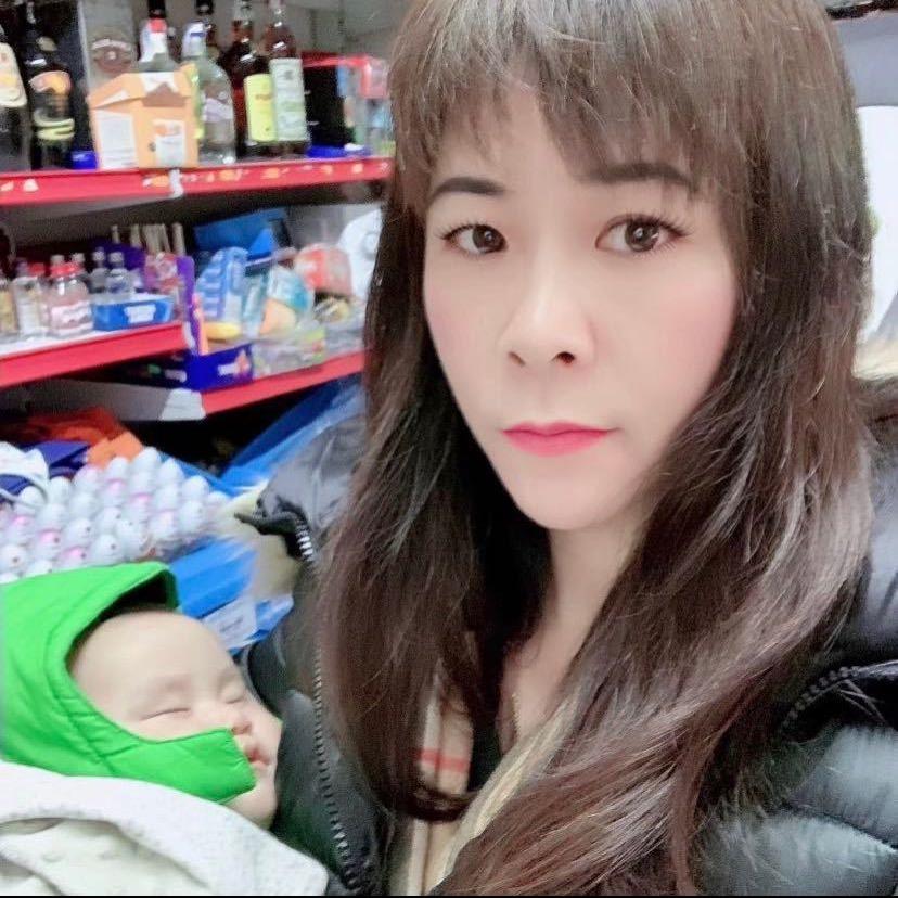 阳阳宝宝在西班牙生活