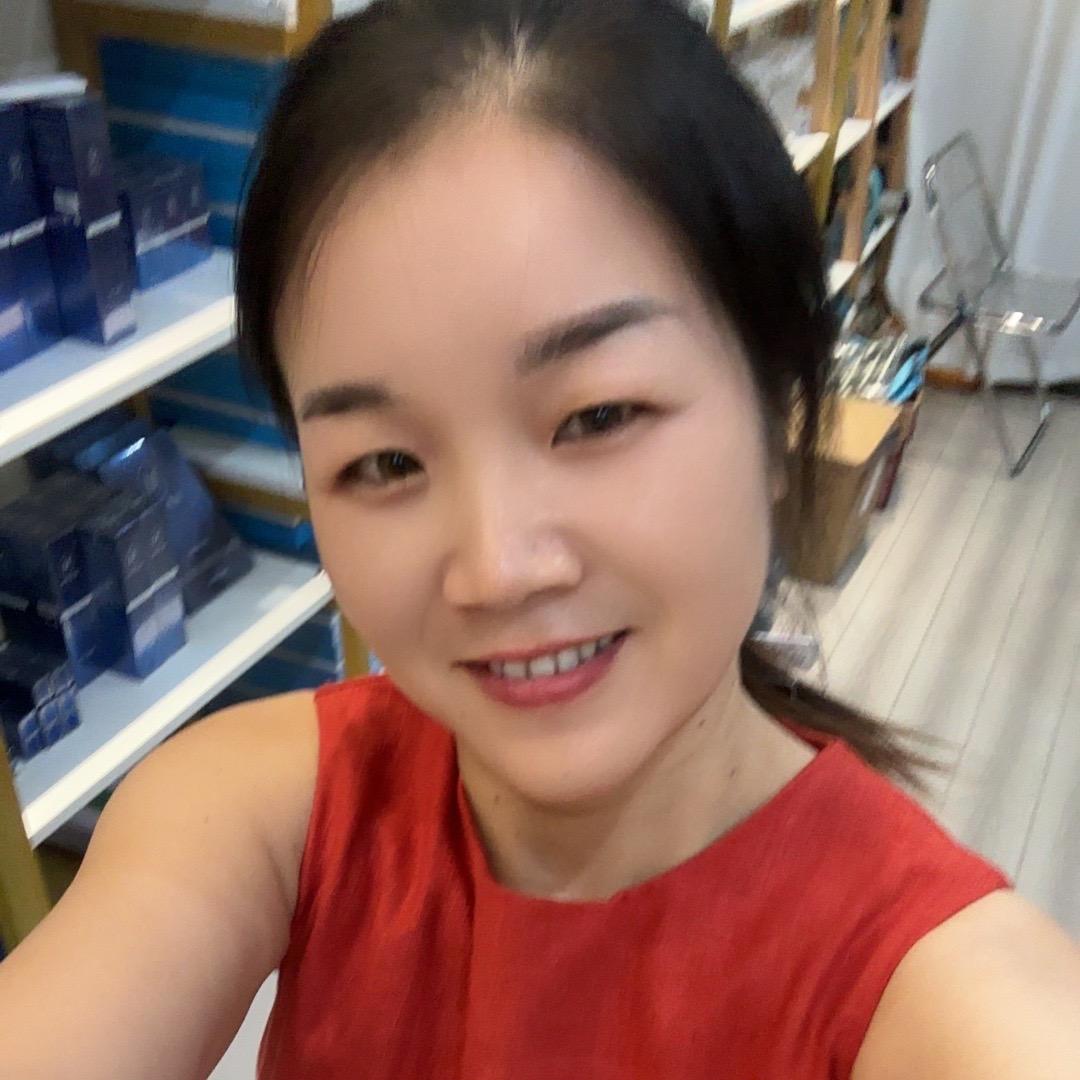 童话村童装刘芬