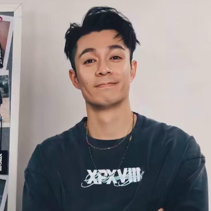 刘六六（见过周柏豪版）