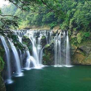 岳峙渊渟