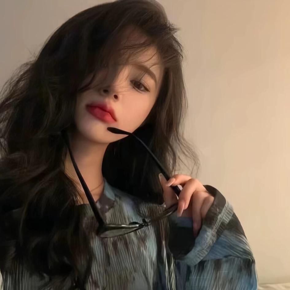 娜娜の