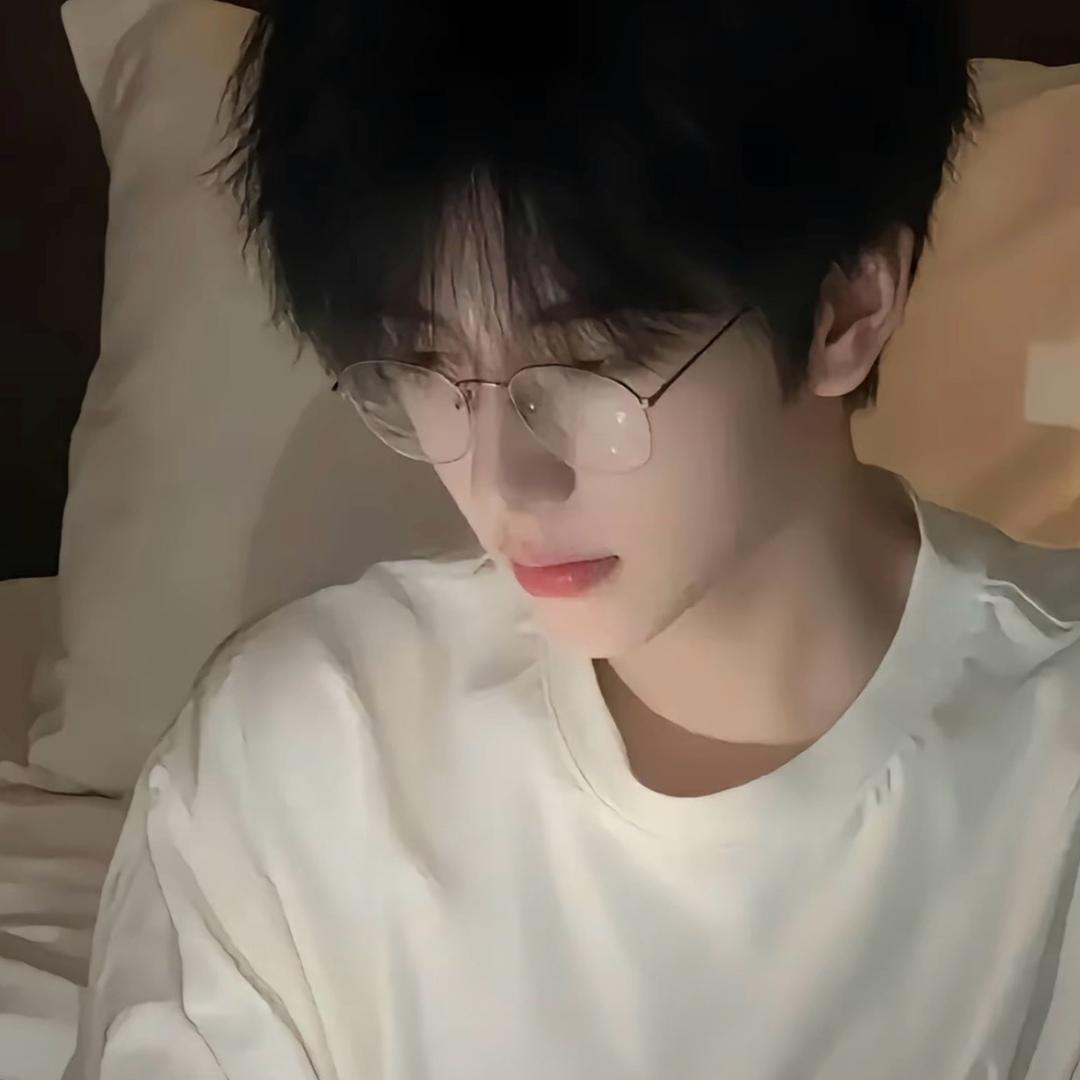 7iu^