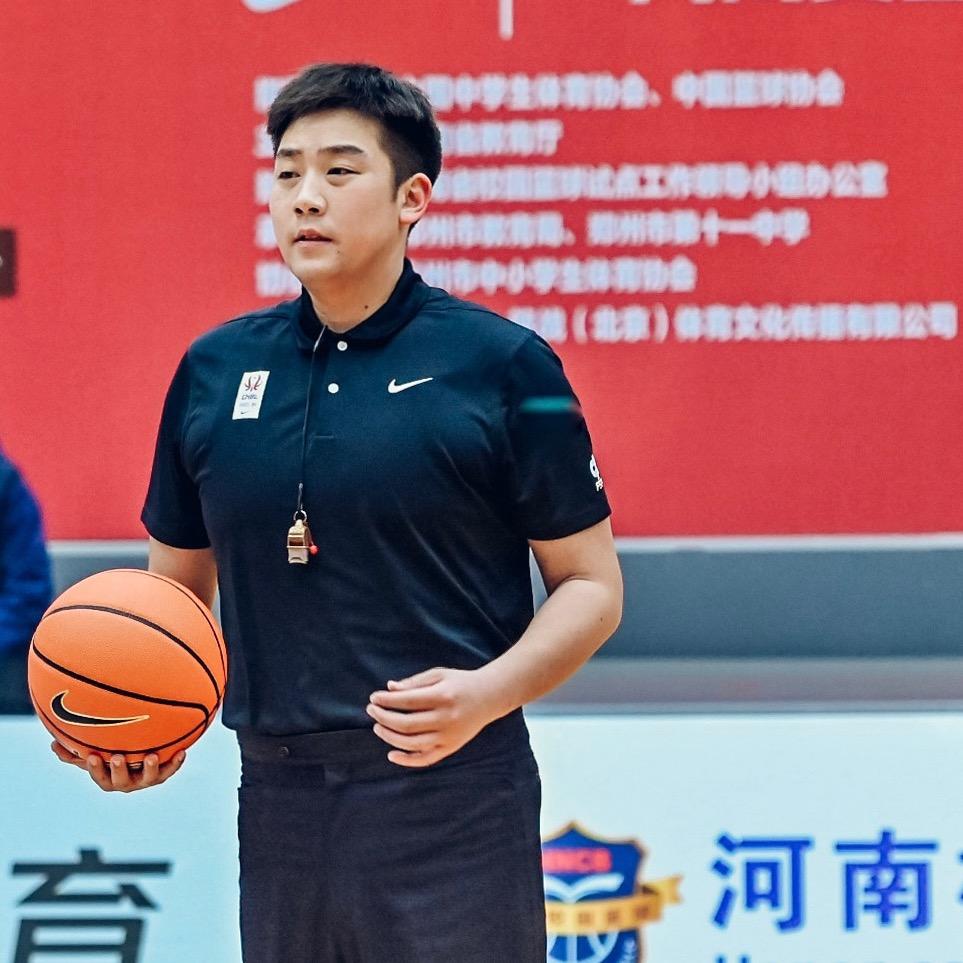 栋栋隆咚锵🕳