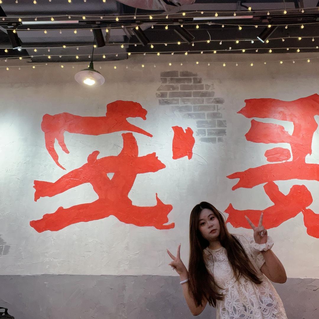 兔耳朵弯弯