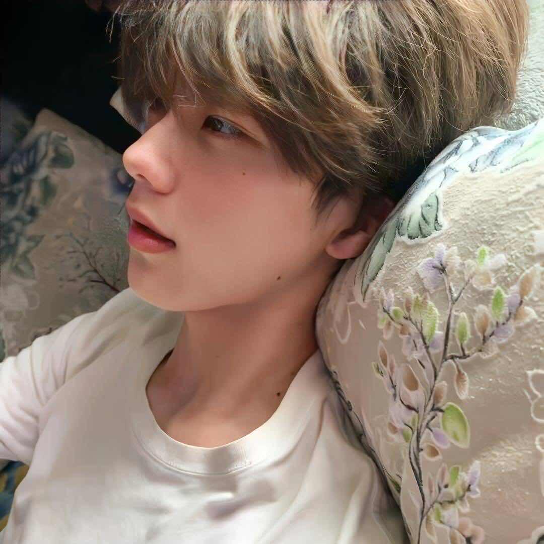 睡得犯困了