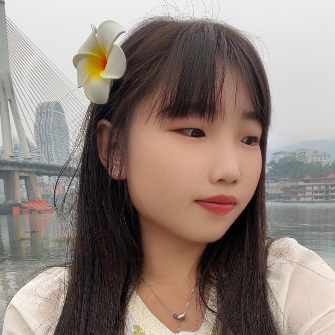 徐小小。（凤梨批发。