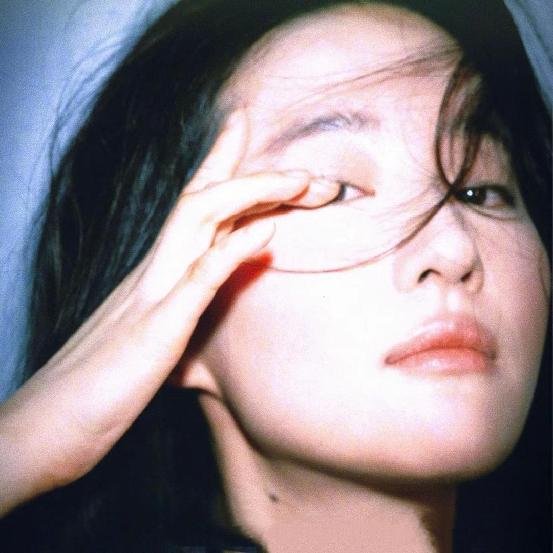 小新卖蜡笔