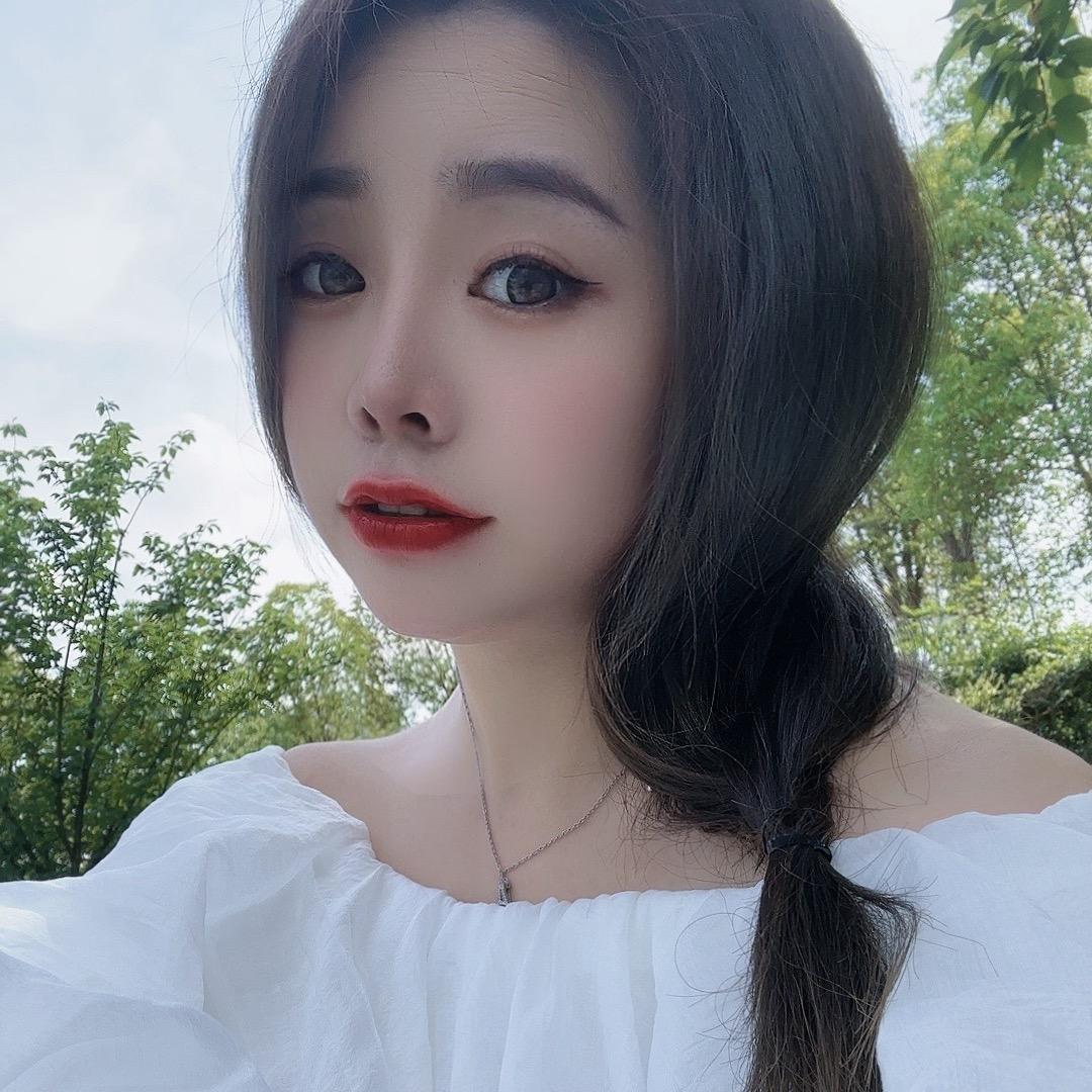 卖女孩的小火锅.