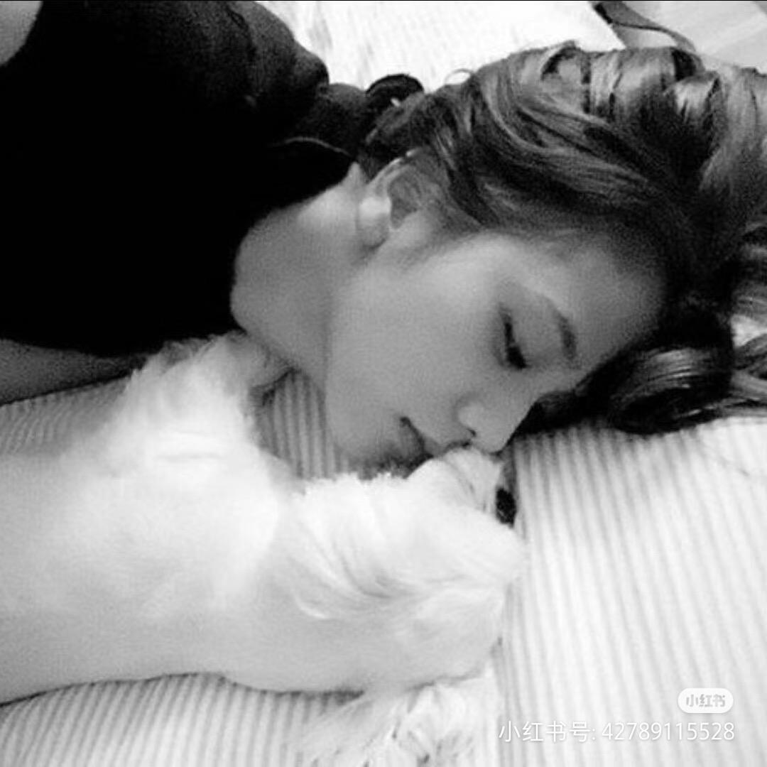 Jisoo_12