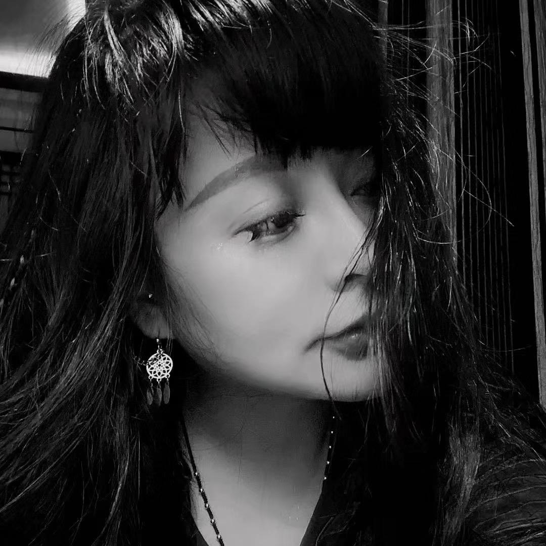 核桃姑娘